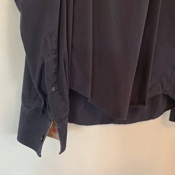 Burberry button up shirt. - Picture 4 of 6